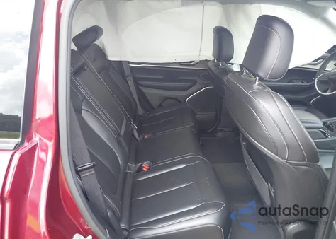 2023 Jeep Grand Cherokee 4Xe из США, поврежденный, VIN 1C4RJYB60PC649357